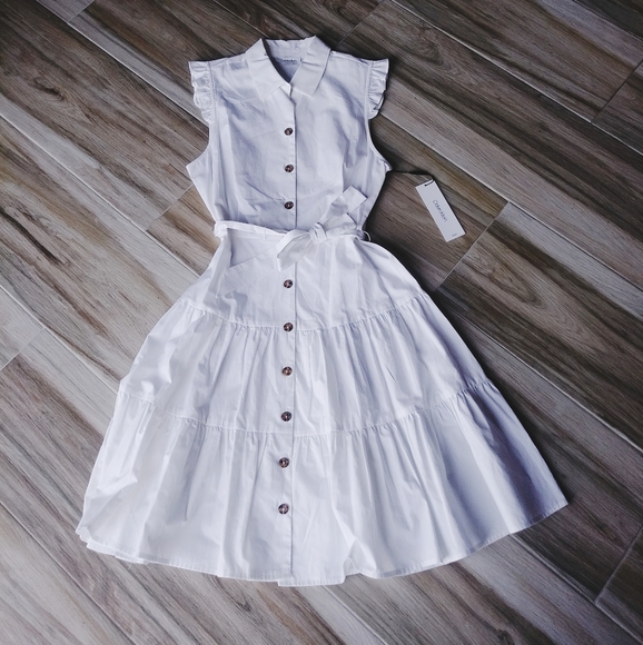 Calvin Klein Dresses & Skirts - NWT Size 6 Calvin Klein White Sleeveless Dress